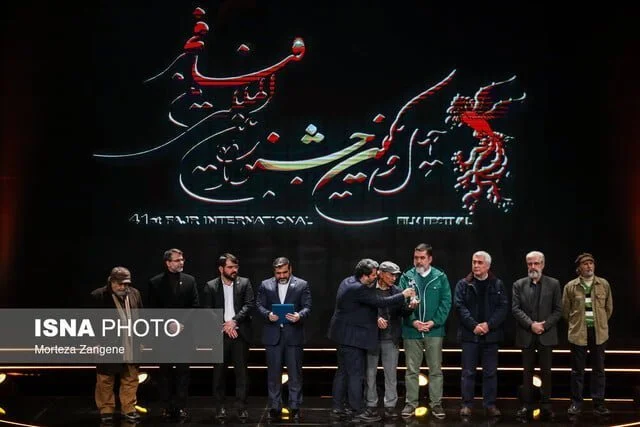 سیمرغهای فیلم فجر به پرواز درآمدند