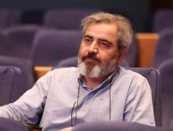 اتابک نادری: اگر کم‌فروشی نکنیم تماشاگر تئاتر تماشاگر می‌آورد